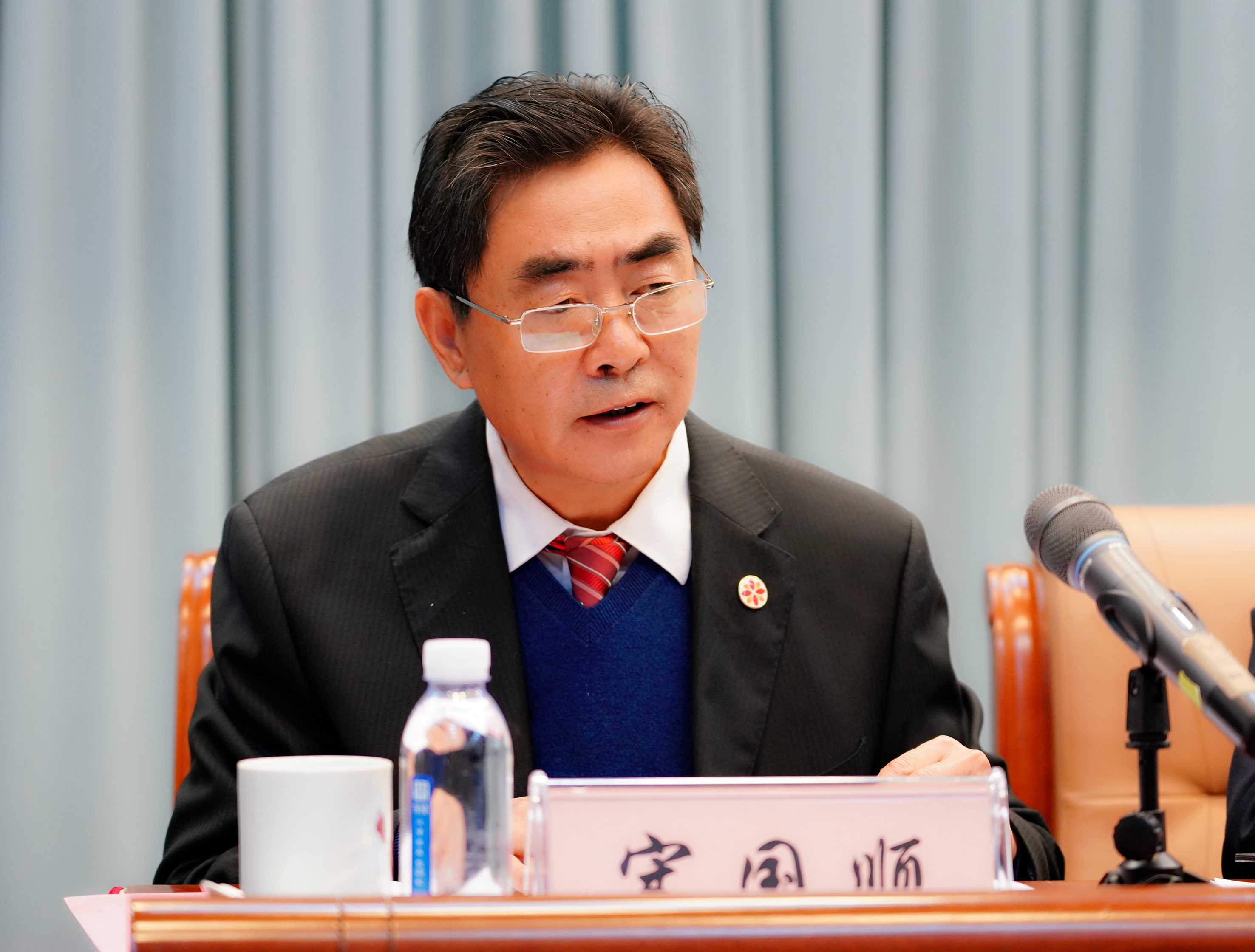 石油冀东油田公司总法律顾问,企管法规处处长庞文,财务处副处长史国庆